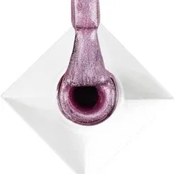 No. 443 Cat Eye Womanity Amethyst, Molly Nails